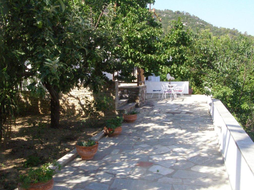 To Ktima Tis Matinas Hotel Stafylos Exterior foto