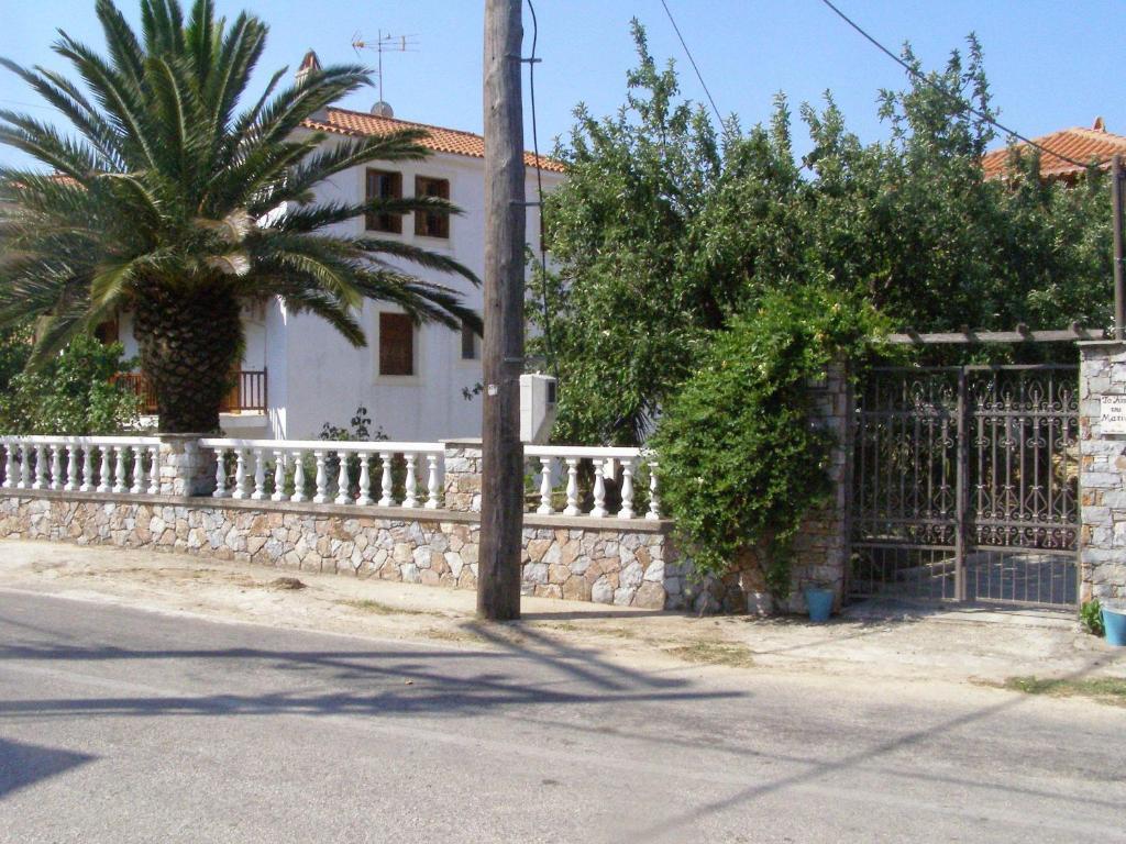 To Ktima Tis Matinas Hotel Stafylos Exterior foto