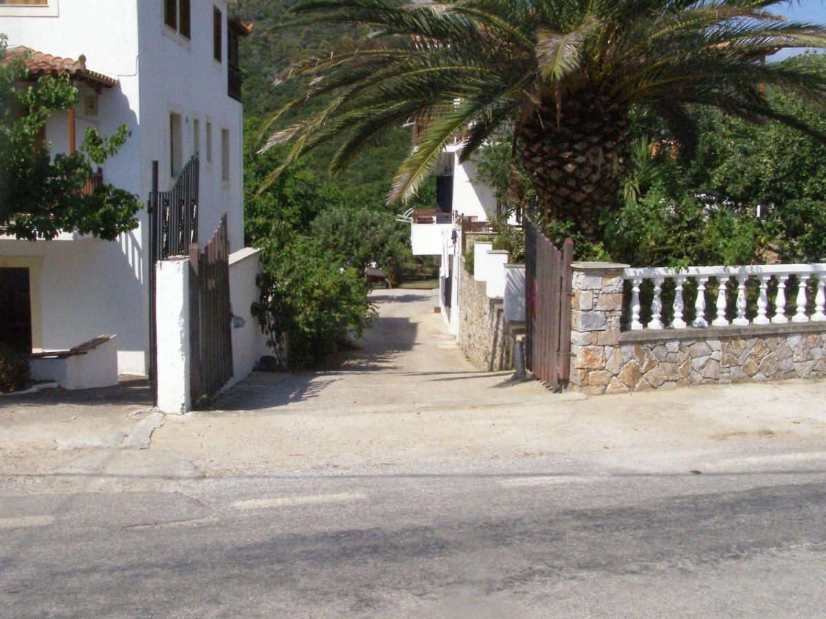 To Ktima Tis Matinas Hotel Stafylos Exterior foto